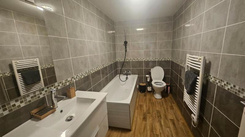 Maison - 122 m² - 4 pièces