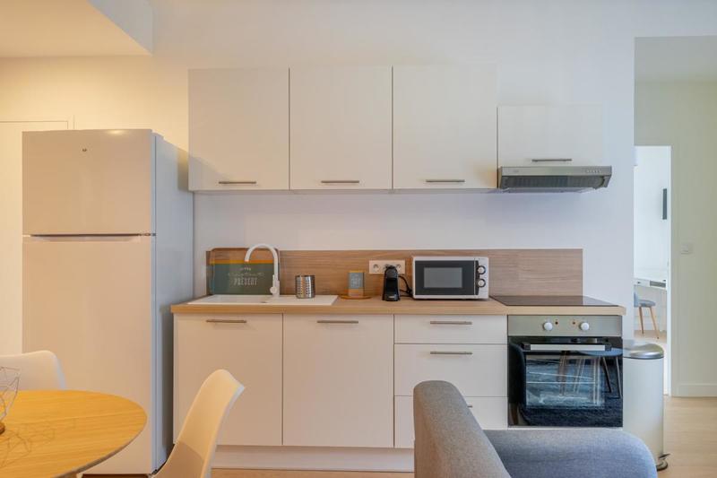 Appartement - 77 m² - 5 pièces