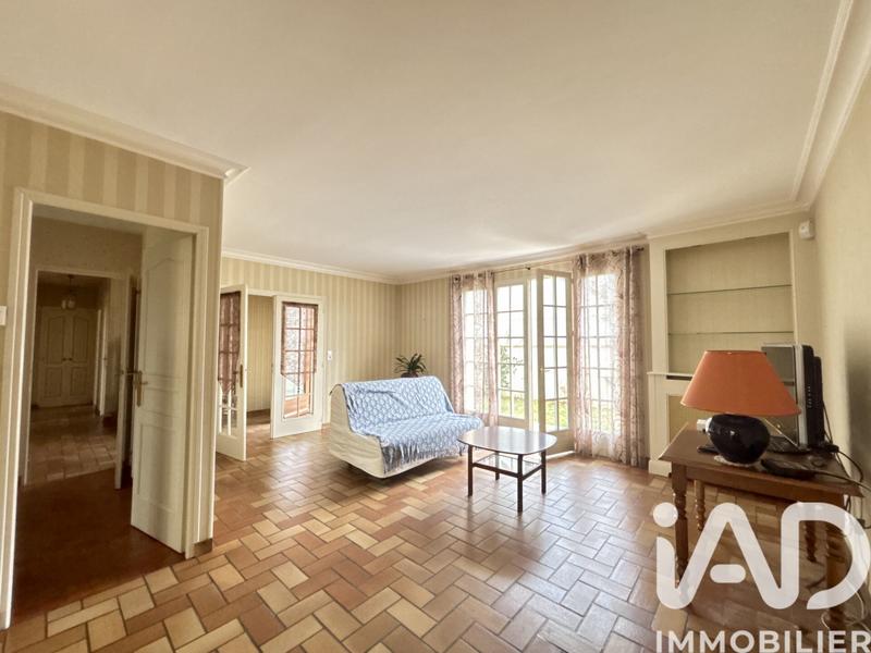 Maison - 171 m² - 8 pièces