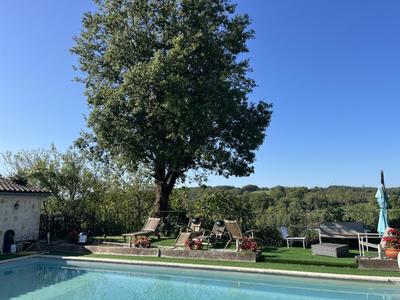 Maison - 152 m² - 7 pièces