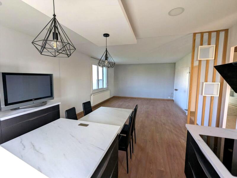 Maison - 150 m² - 5 pièces