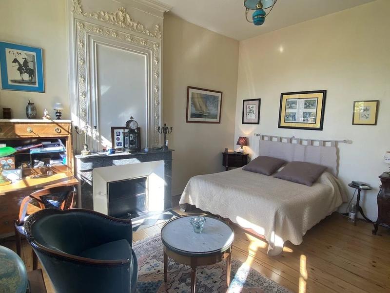 Viager - Maison - 232 m² - 7 pièces