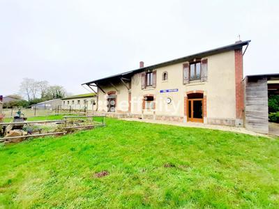 Maison - 166 m² - 7 pièces