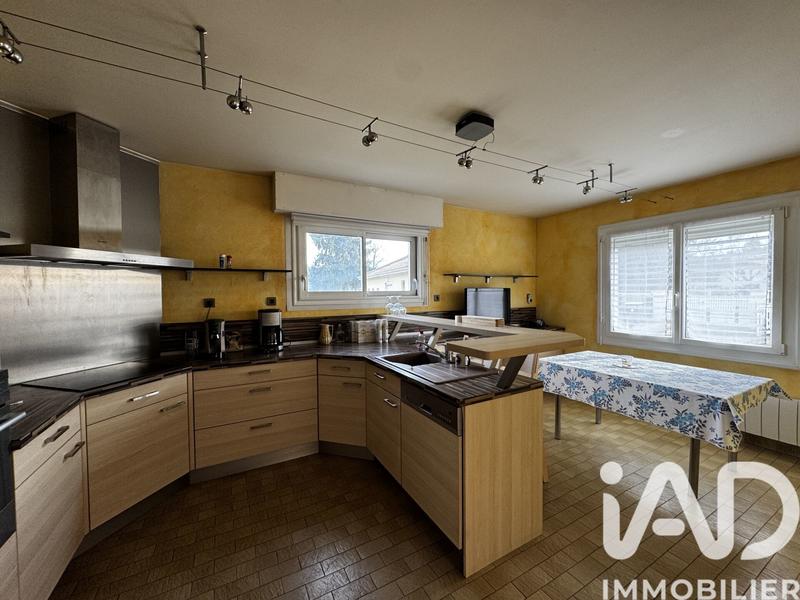 Maison - 105 m² - 4 pièces