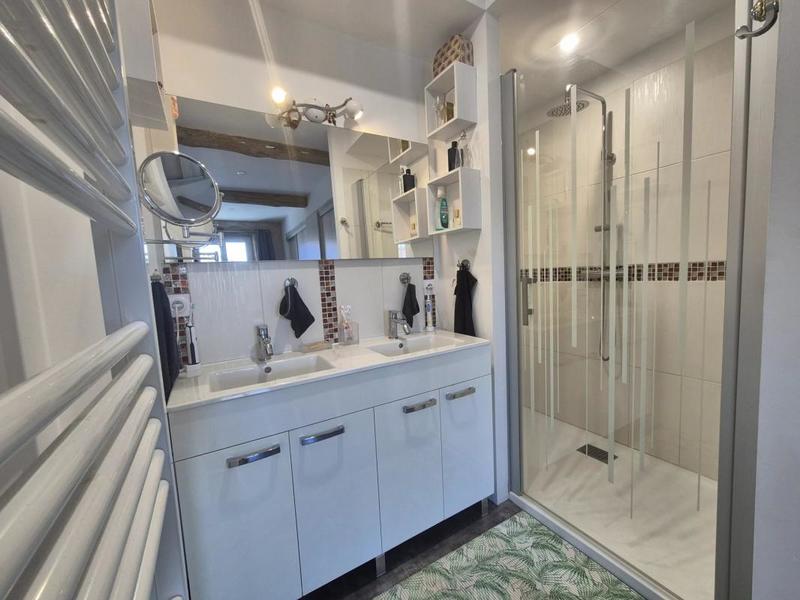 Maison de village - 290 m² - 7 pièces