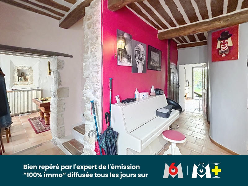 Maison - 284 m² - 10 pièces