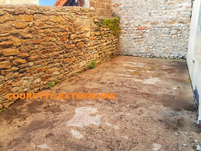 Maison - 263 m² - 6 pièces