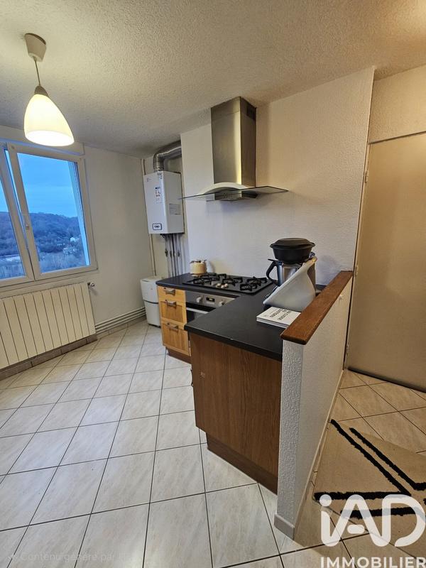 Appartement - 63 m² - 4 pièces