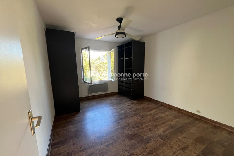 Maison - 200 m² - 10 pièces