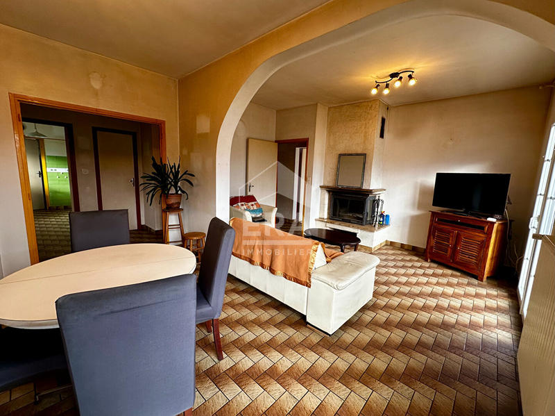 Maison - 90 m² - 6 pièces