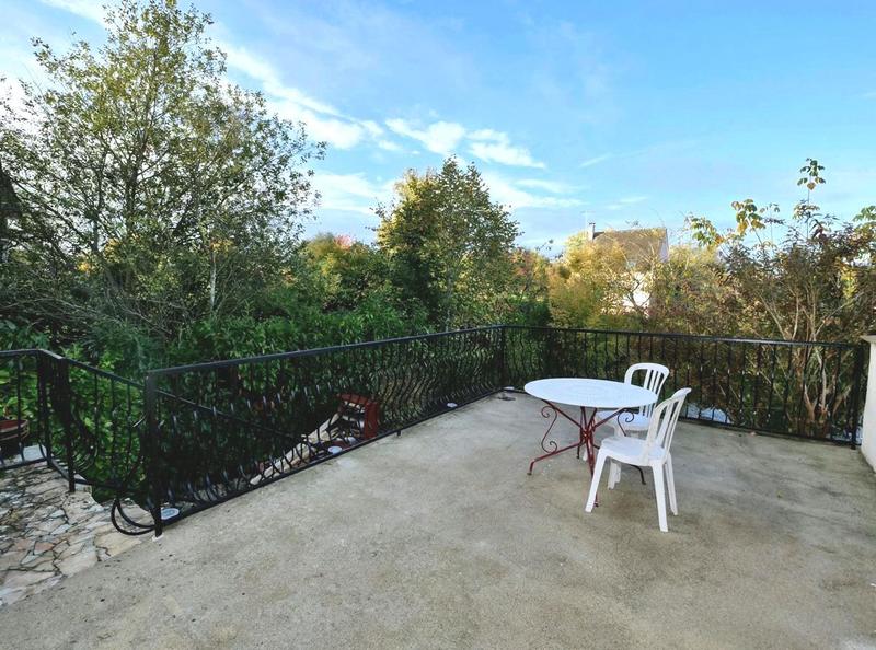 Maison - 85 m² - 5 pièces