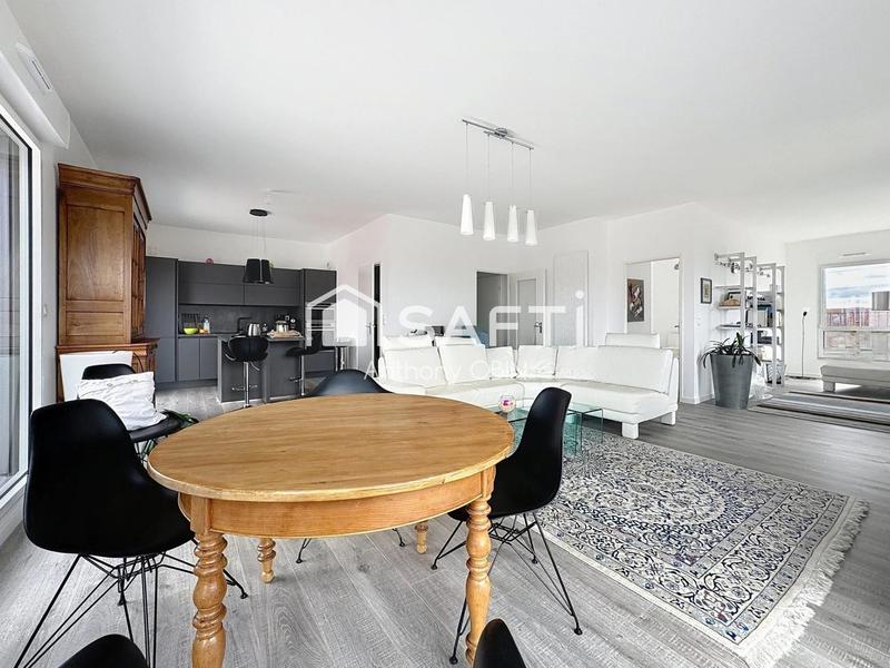 Appartement - 107 m² - 3 pièces