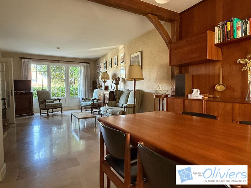 Maison - 142 m² - 6 pièces