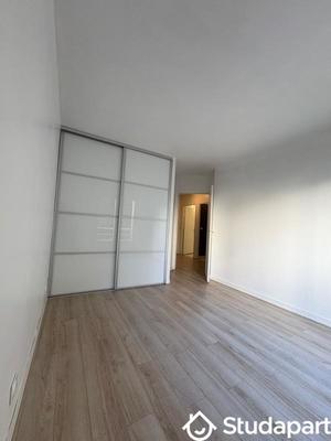 Appartement - 92 m² - 4 pièces