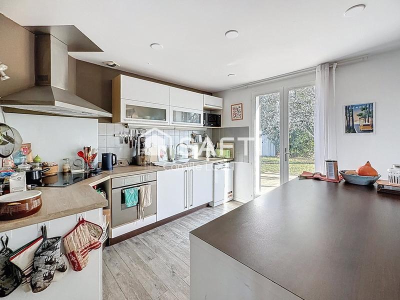 Maison - 92 m² - 5 pièces