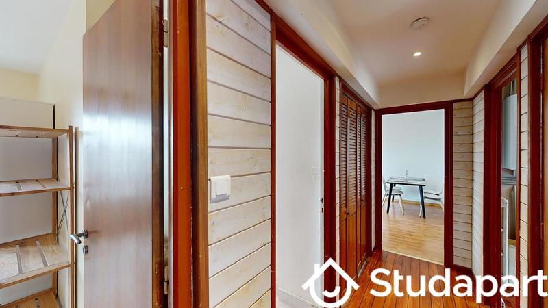 Chambre - 10 m² - 1 pièce