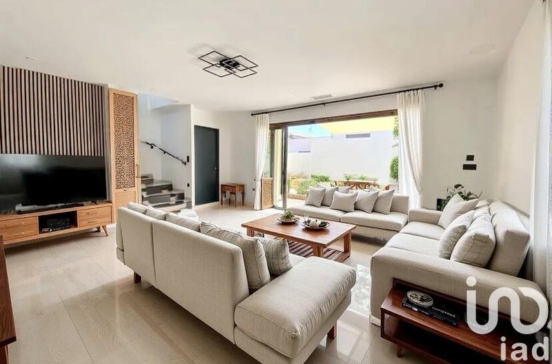 Maison - 120 m² - 5 pièces