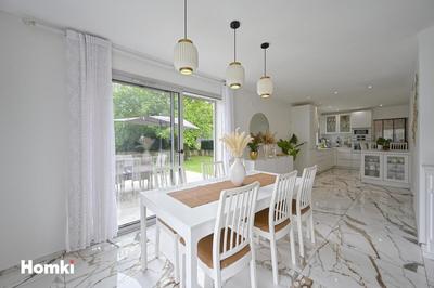 Maison - 119 m² - 5 pièces