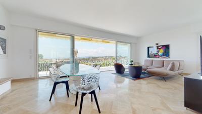 Villa - 235 m² - 7 pièces