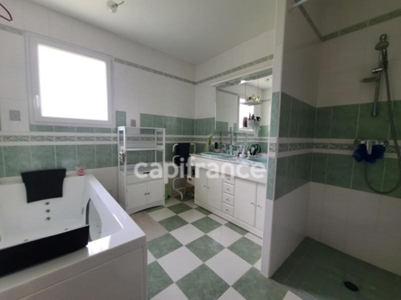 Maison - 106 m² - 5 pièces