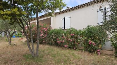 Maison - 98 m² - 4 pièces