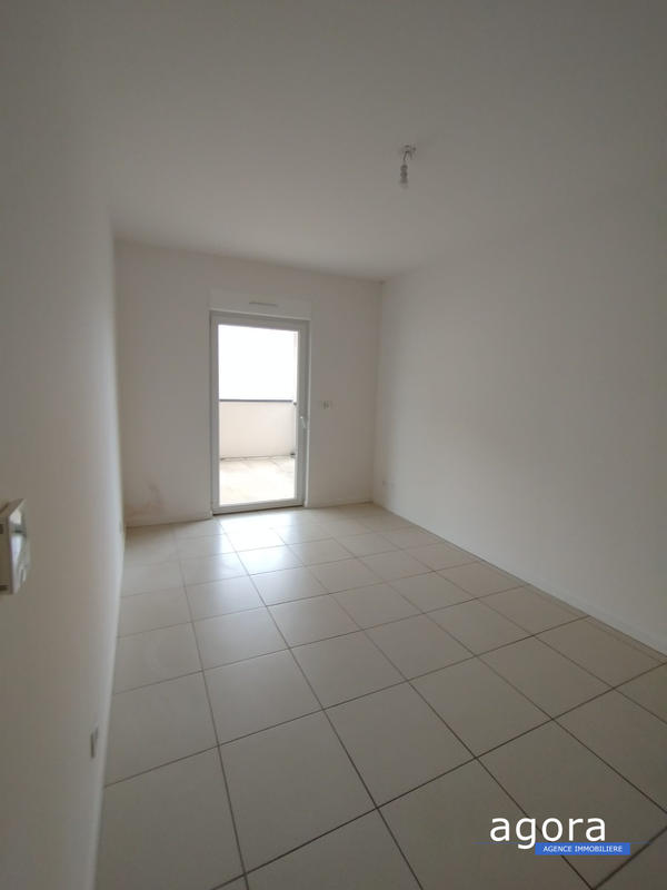 Appartement - 84 m² - 3 pièces