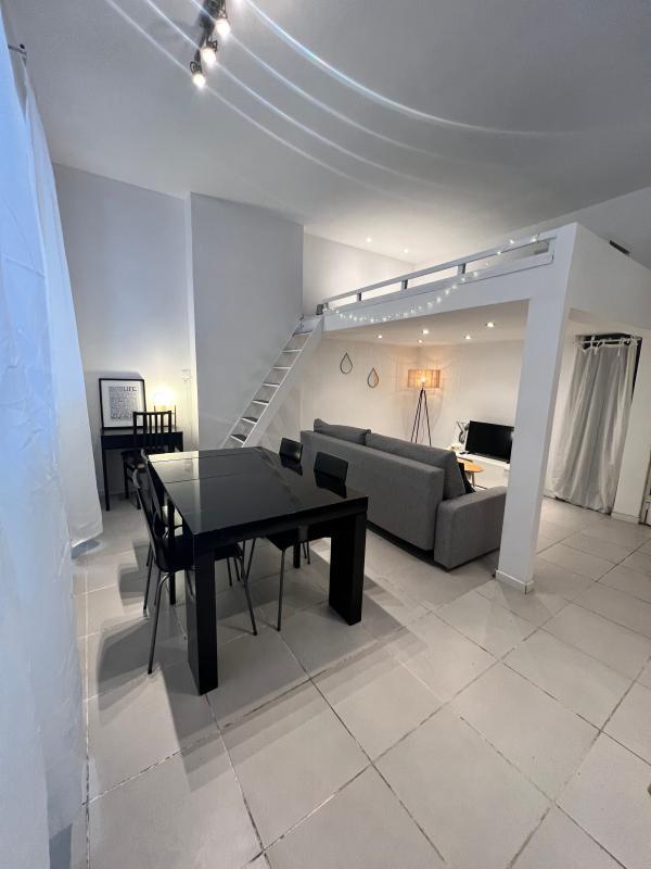 Appartement - 43 m² - 1 pièce