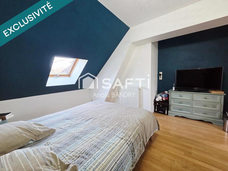 Maison - 175 m² - 10 pièces