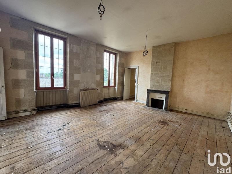 Maison - 234 m² - 6 pièces