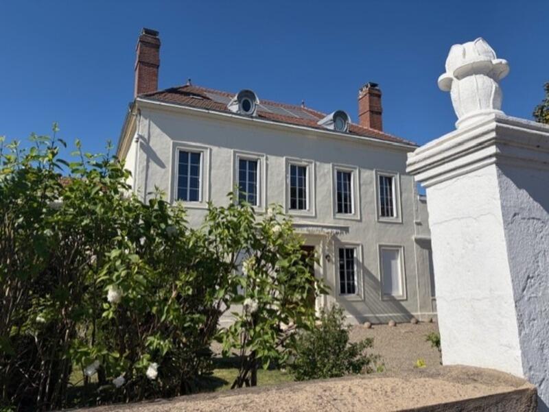 Maison de maîtres - 372 m² - 10 pièces