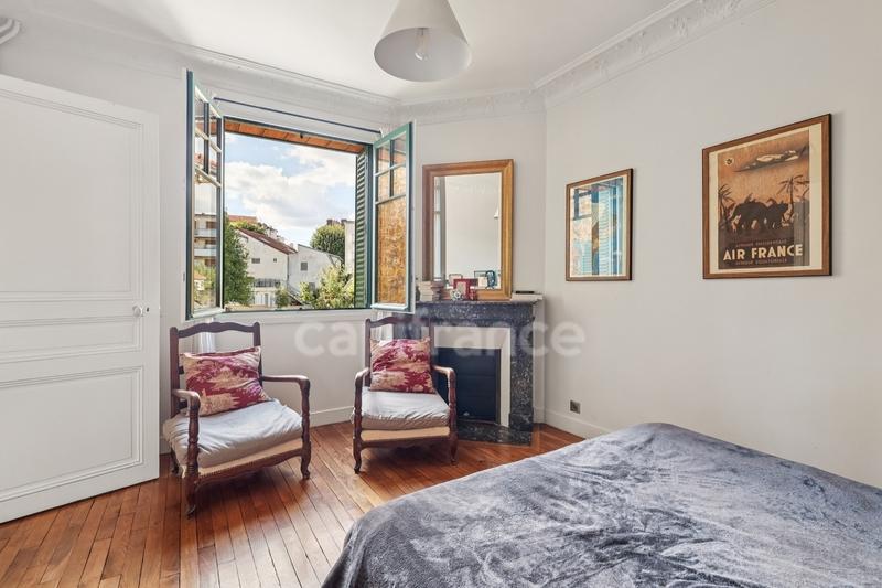 Maison - 192 m² - 9 pièces