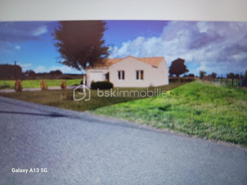Terrain constructible - 1 026 m²