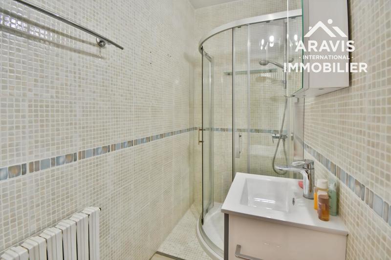 Maison - 393 m² - 11 pièces