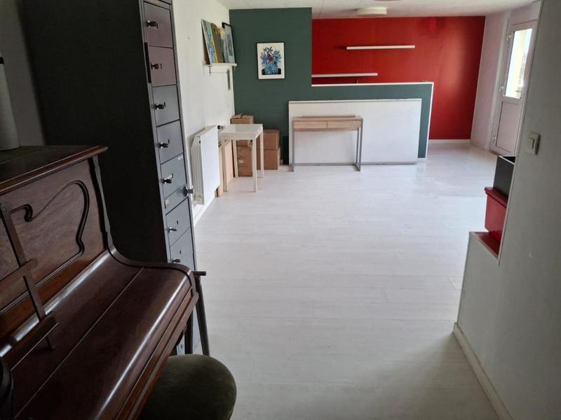 Maison - 186 m² - 7 pièces