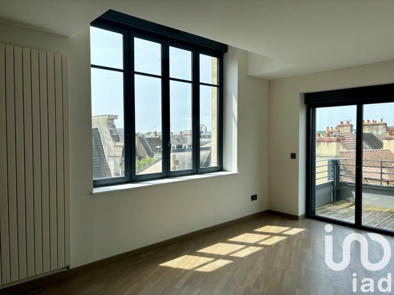 Appartement - 182 m² - 5 pièces