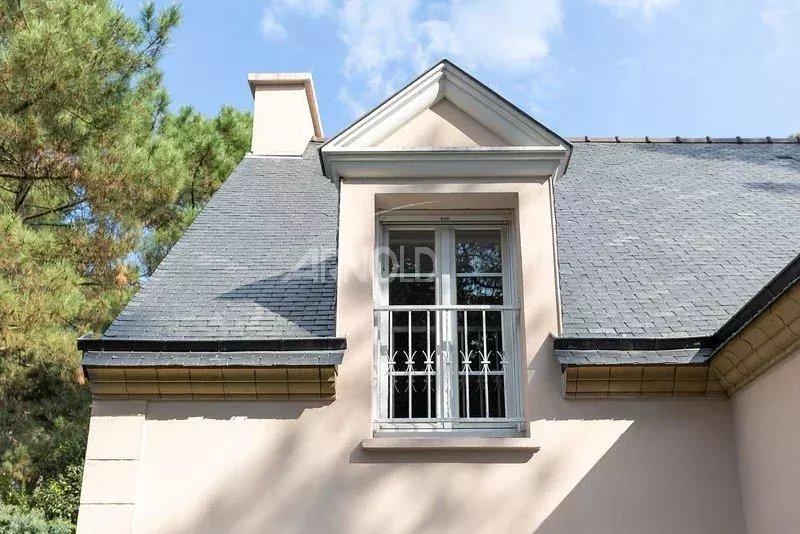 Maison - 165 m² - 6 pièces