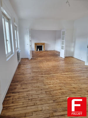 Appartement - 110 m² - 4 pièces