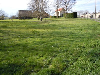 Terrain constructible - 849 m²