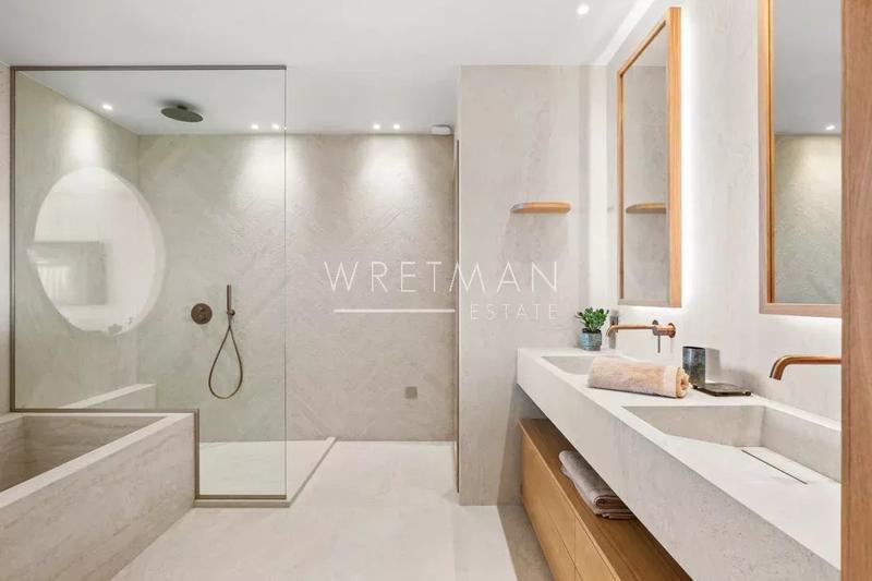 Villa - 315 m² - 7 pièces