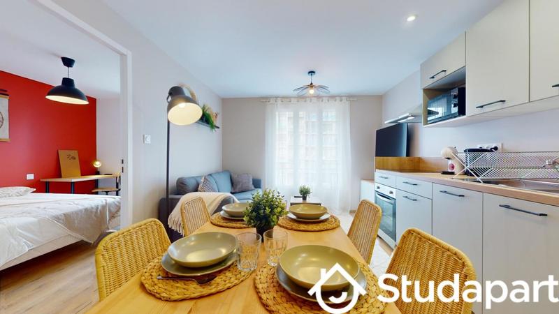 Chambre - 10 m² - 1 pièce