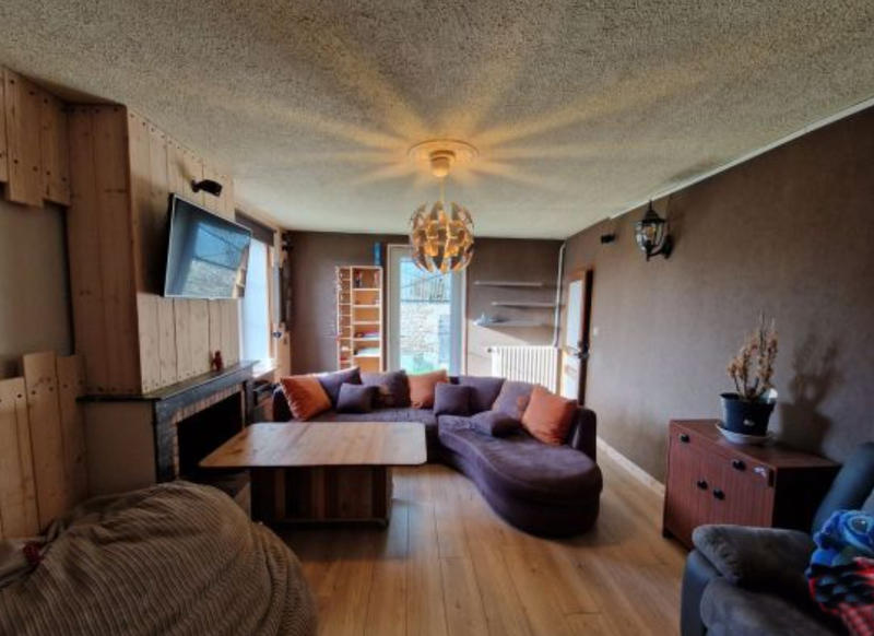 Maison - 200 m² - 6 pièces