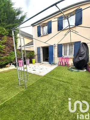 Maison - 81 m² - 6 pièces