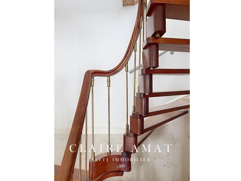 Maison - 93 m² - 6 pièces