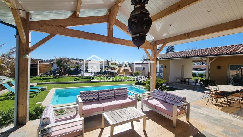 Maison - 194 m² - 6 pièces