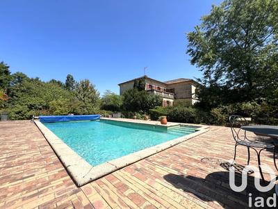 Maison - 193 m² - 6 pièces