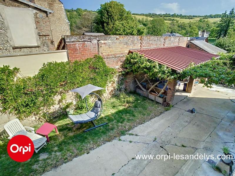 Maison - 210 m² - 8 pièces