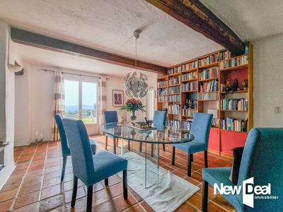 Villa - 163 m² - 5 pièces