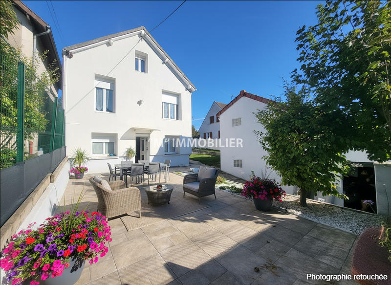 Maison - 106 m² - 5 pièces