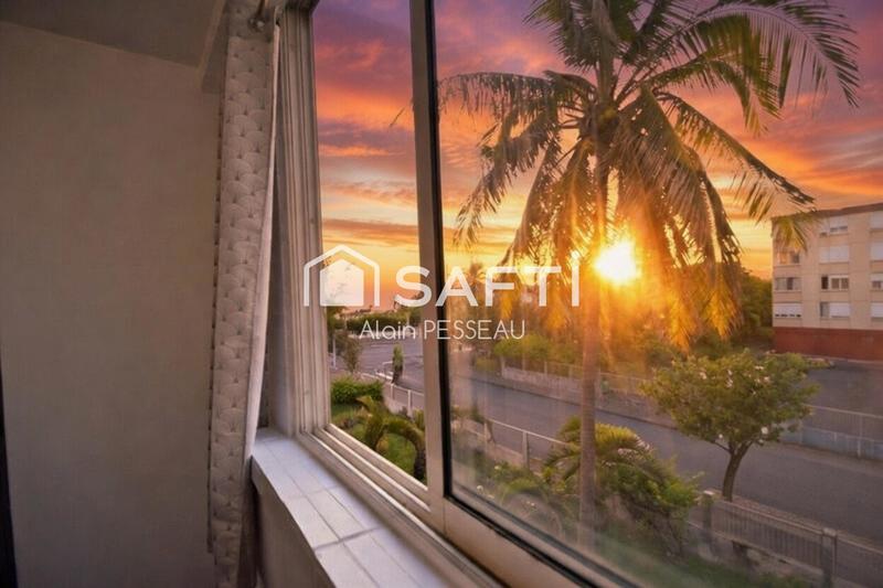 Appartement - 79 m² - 4 pièces