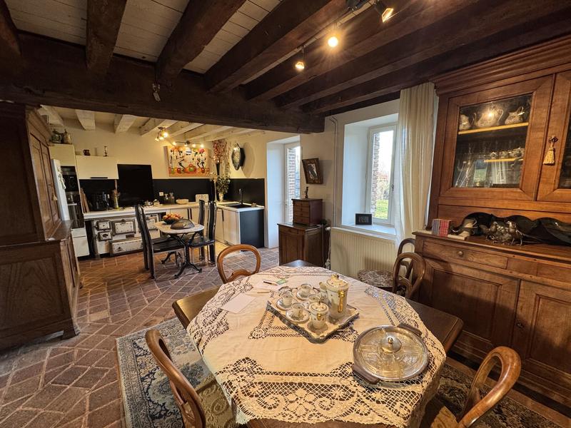 Maison - 150 m² - 4 pièces